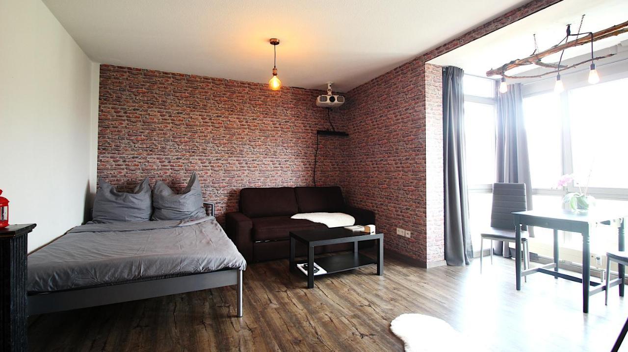 Home Cinema, Parking Space 뷔르츠부르크 외부 사진